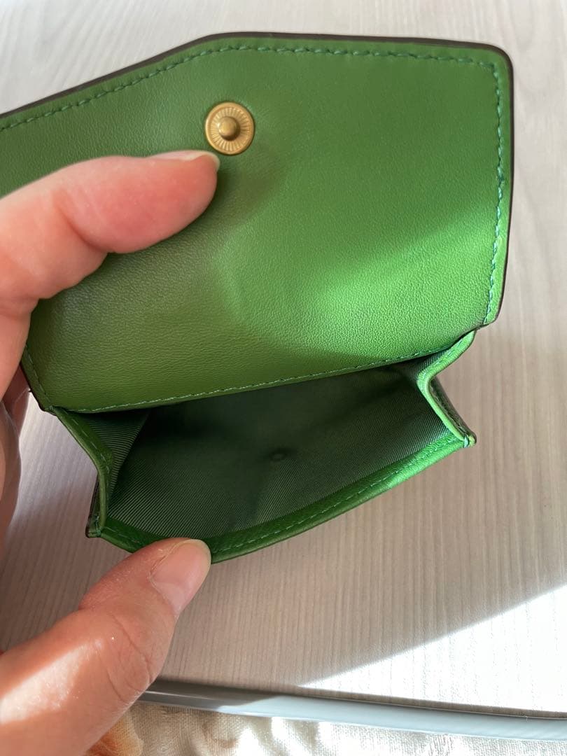 takotakoTORYBURCH グリーン 三つ折り財布