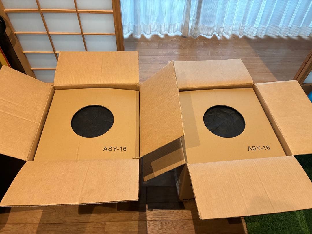 SMELLY 16インチ ブラックホイール