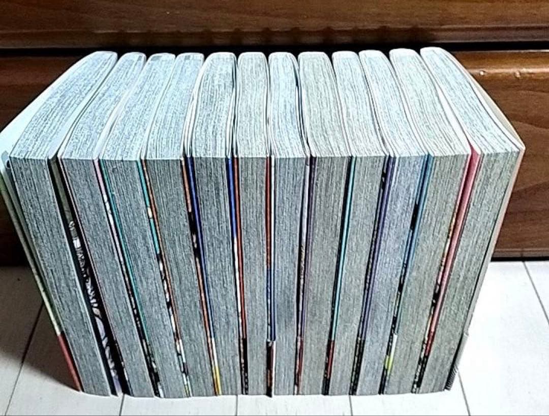 自宅保管品⭐️全巻セット⭐️ワンピース 1〜111巻 関連本セット 漫画 おまけ付