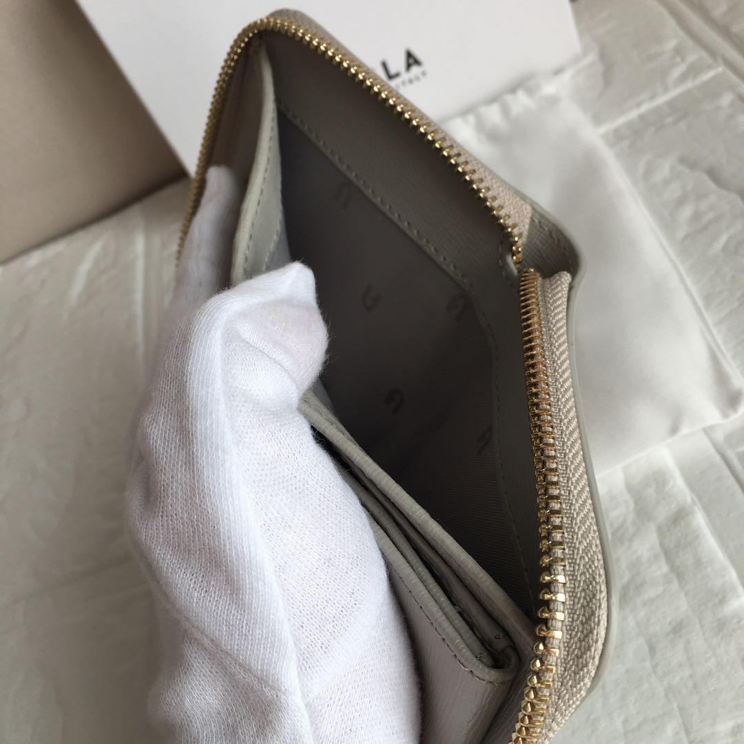 新品 FURLA フルラ 定価35,200円 CLASSIC ラウンド 財布