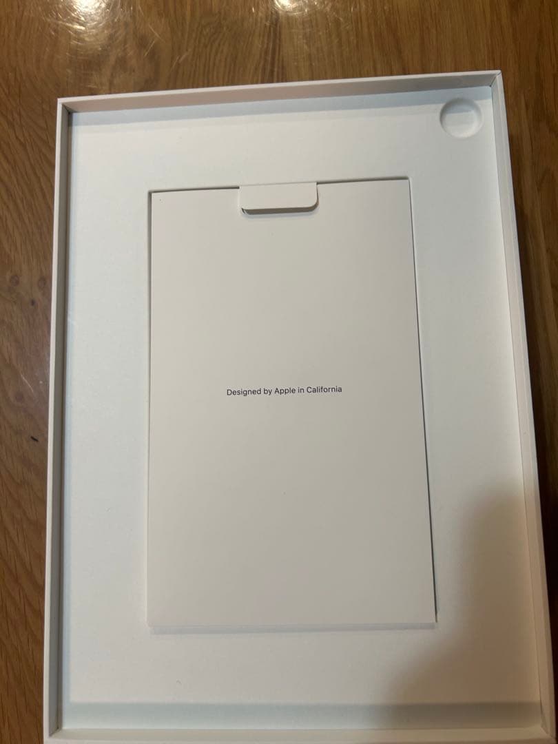 Apple iPad Air 第5世代 256GB&カバー、ケース付き