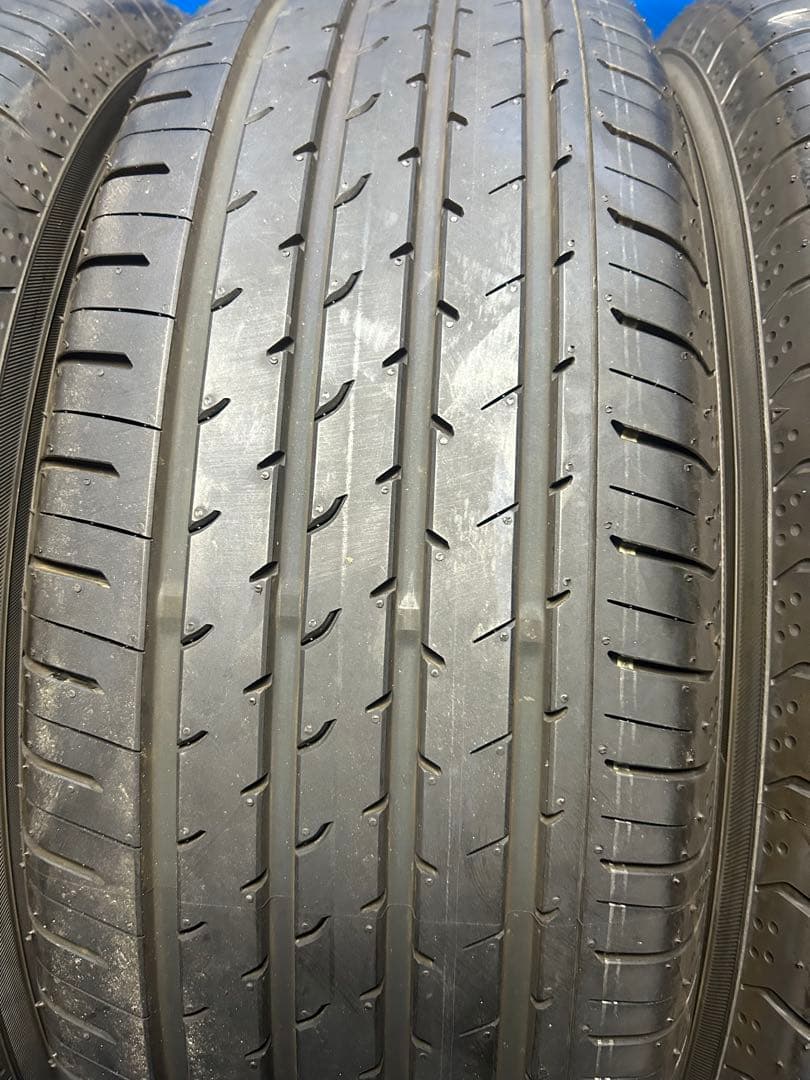 新車外し　225/65R17 40系　アルファード　純正タイヤ　2025年製