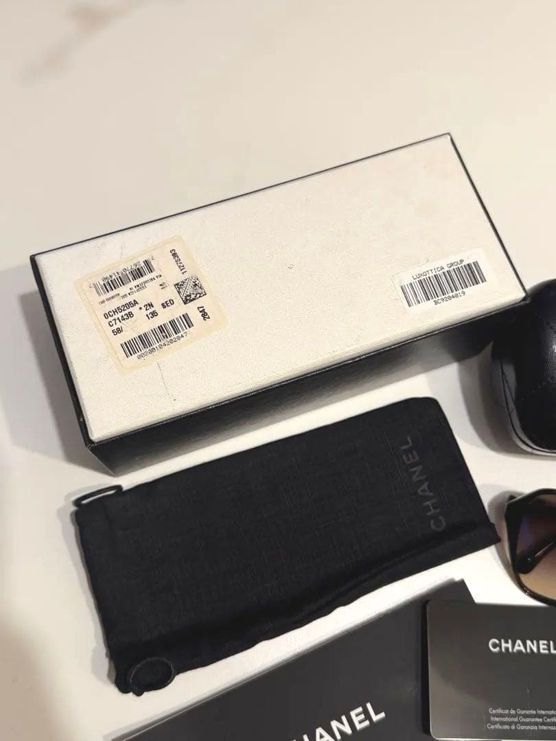 CHANEL ラウンド型 サングラス ブラウン