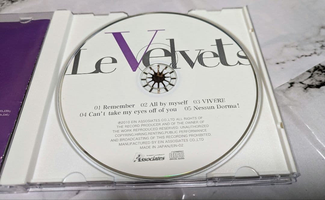 LE VELVETS Le Velvets 『ル ヴェルヴェッツ』
