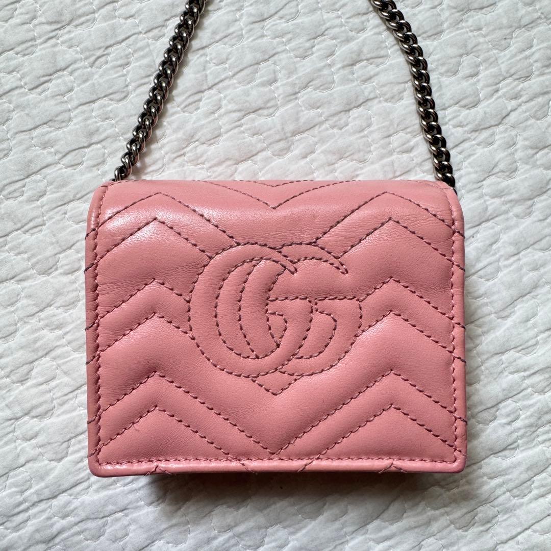 GUCCI GGマーモント レザー チェーンショルダーウォレット ピンク