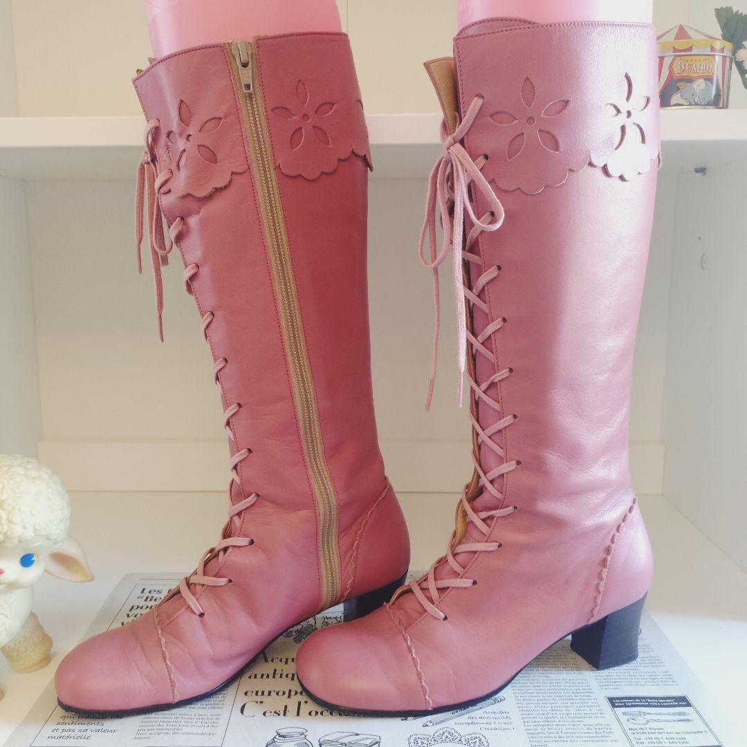 エミリーテンプルキュート ️♡ お花型抜き スカラップブーツ