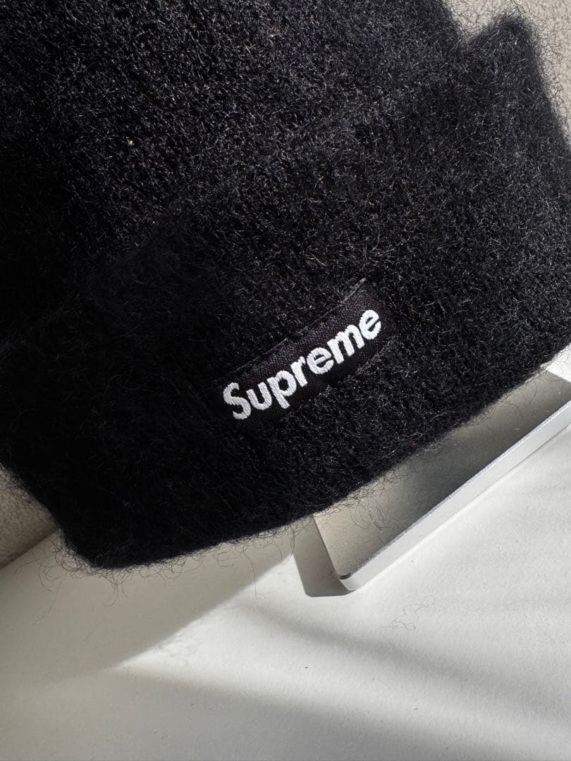 Supreme 黒 モヘアニット帽