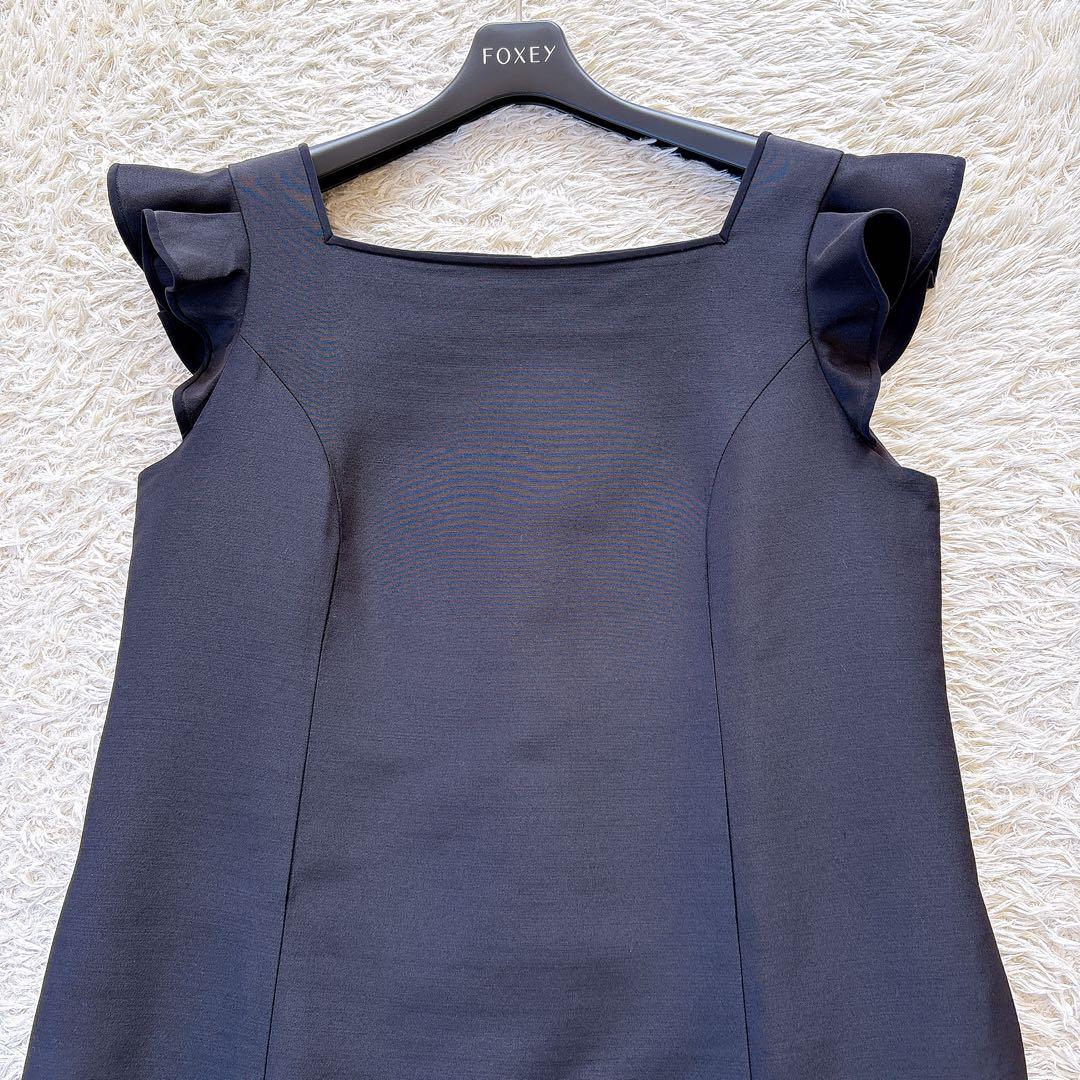 フォクシー Dress フリルドレス 40 黒 ひざ丈 光沢 袖フリル