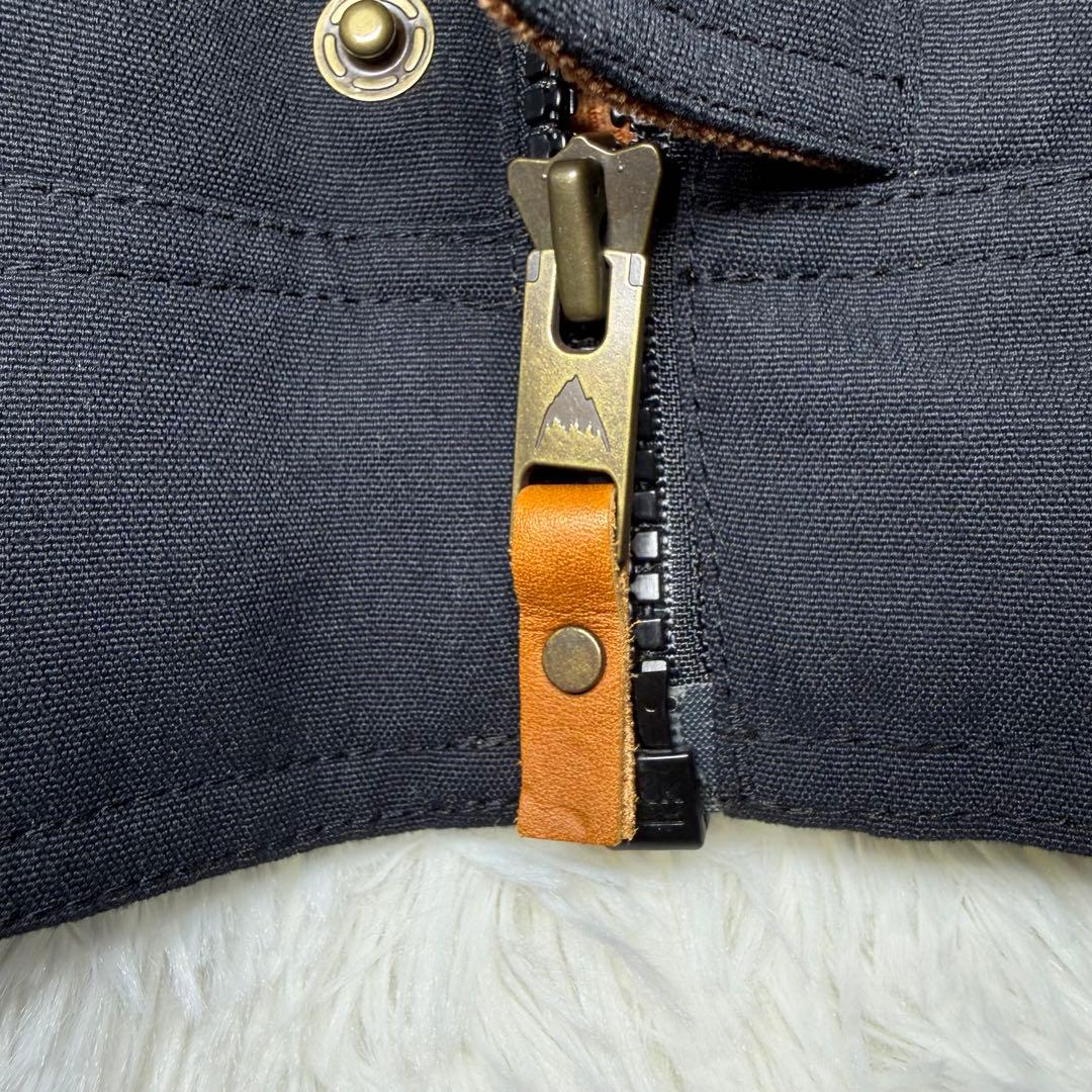 BURTON スノーボードウェア　上　フード付きジャケット M