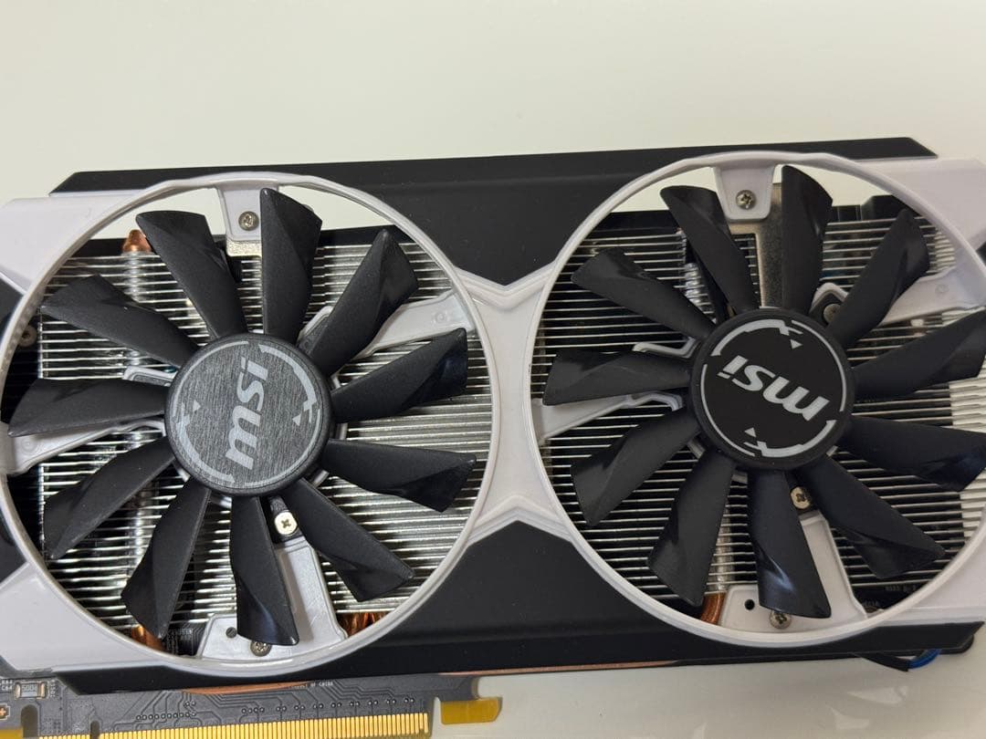 RX550 2GB GTX960 2GB セット　ジャンク扱いで