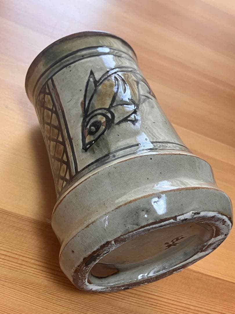 琉球　沖縄　壺屋焼　宮城智作　魚紋箸立て　花器　（金城次郎　宮城須美子）やちむん