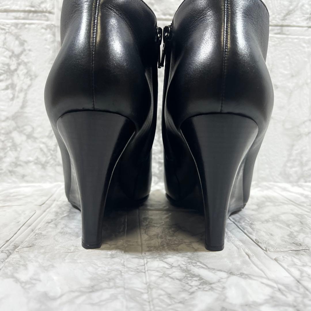 【美品】Christian Louboutin ブーティ　サイドジップ　ウェッジ