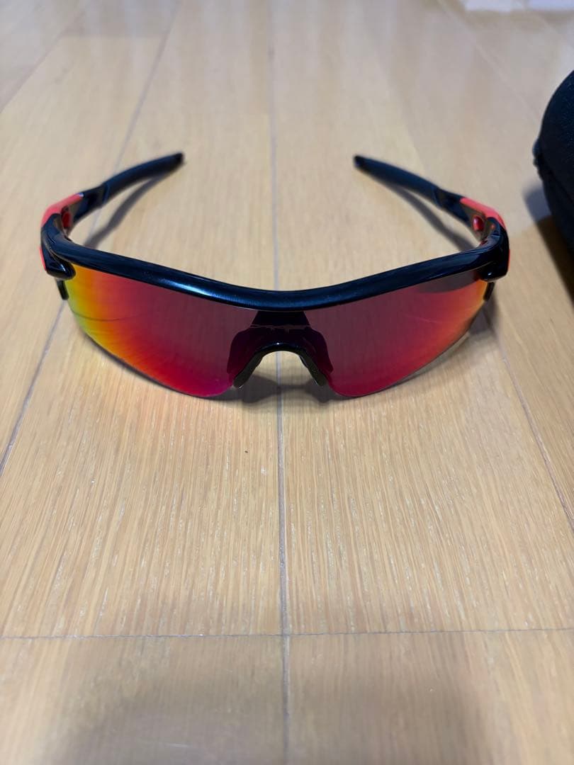 Oakley スポーツサングラス ケース付き
