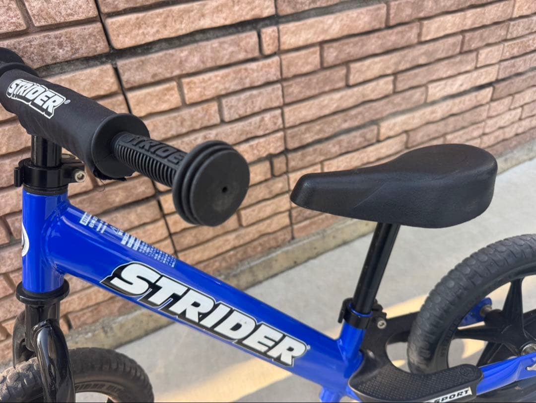 STRIDER バランスバイク 青 12インチ