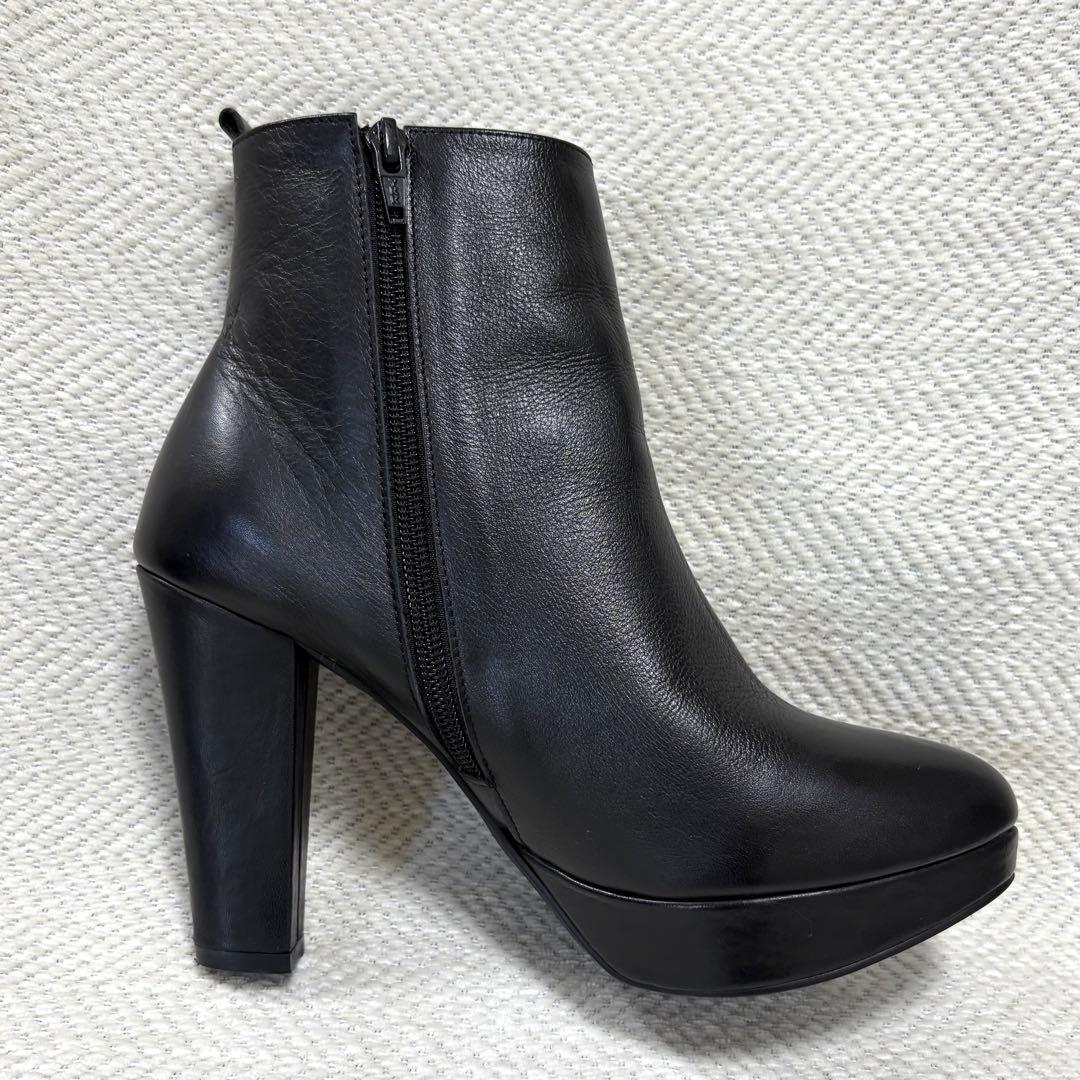 極美品 JEAN PAUL GAULTIER 本革 レザーブーツ ブラック 37