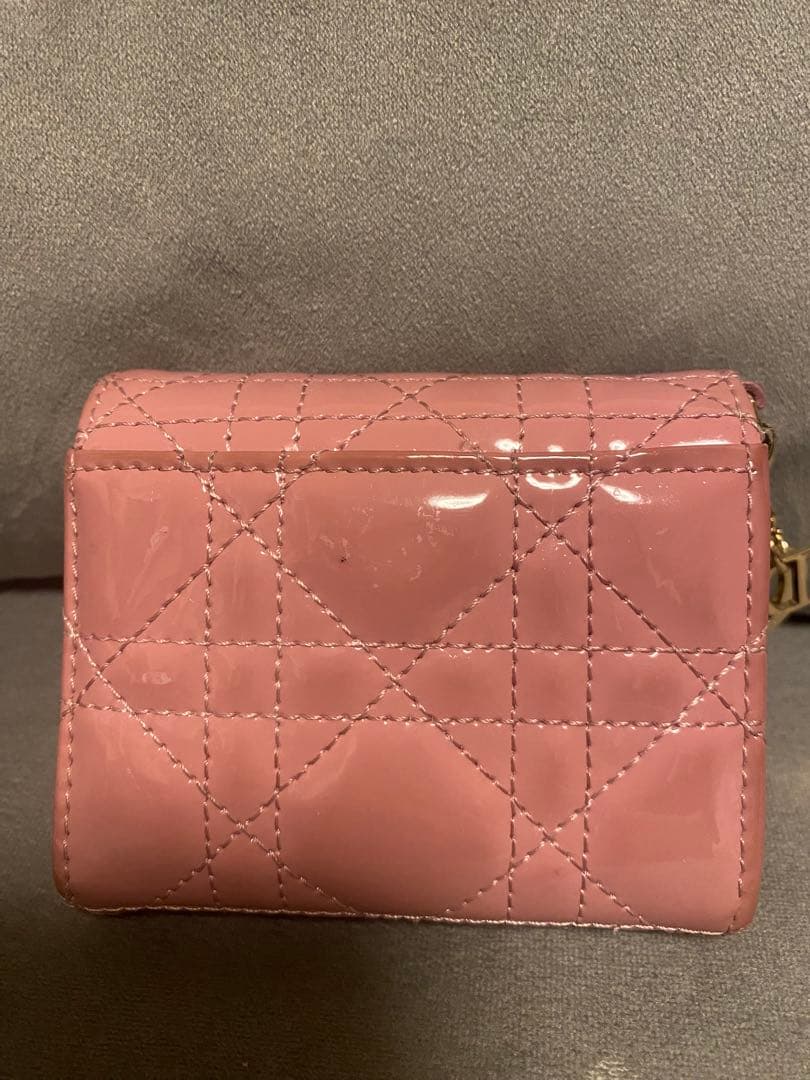 Dior キルティングレザー三つ折り財布