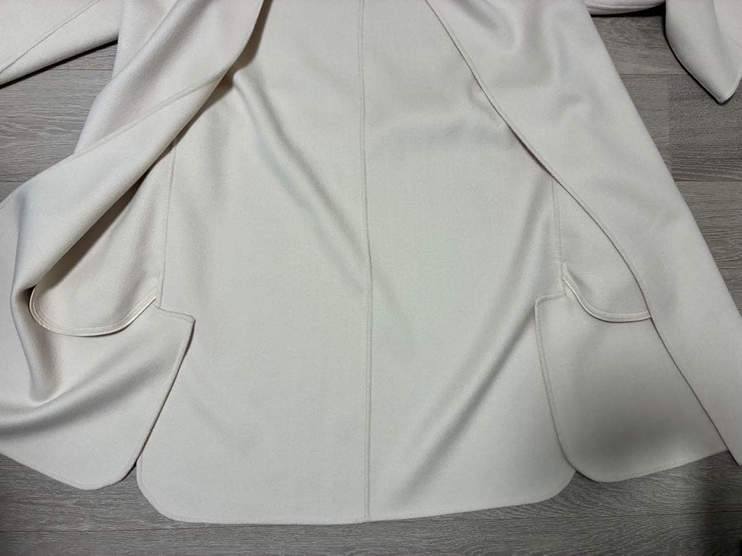 Max Mara 38サイズ　アイボリーのウールコート