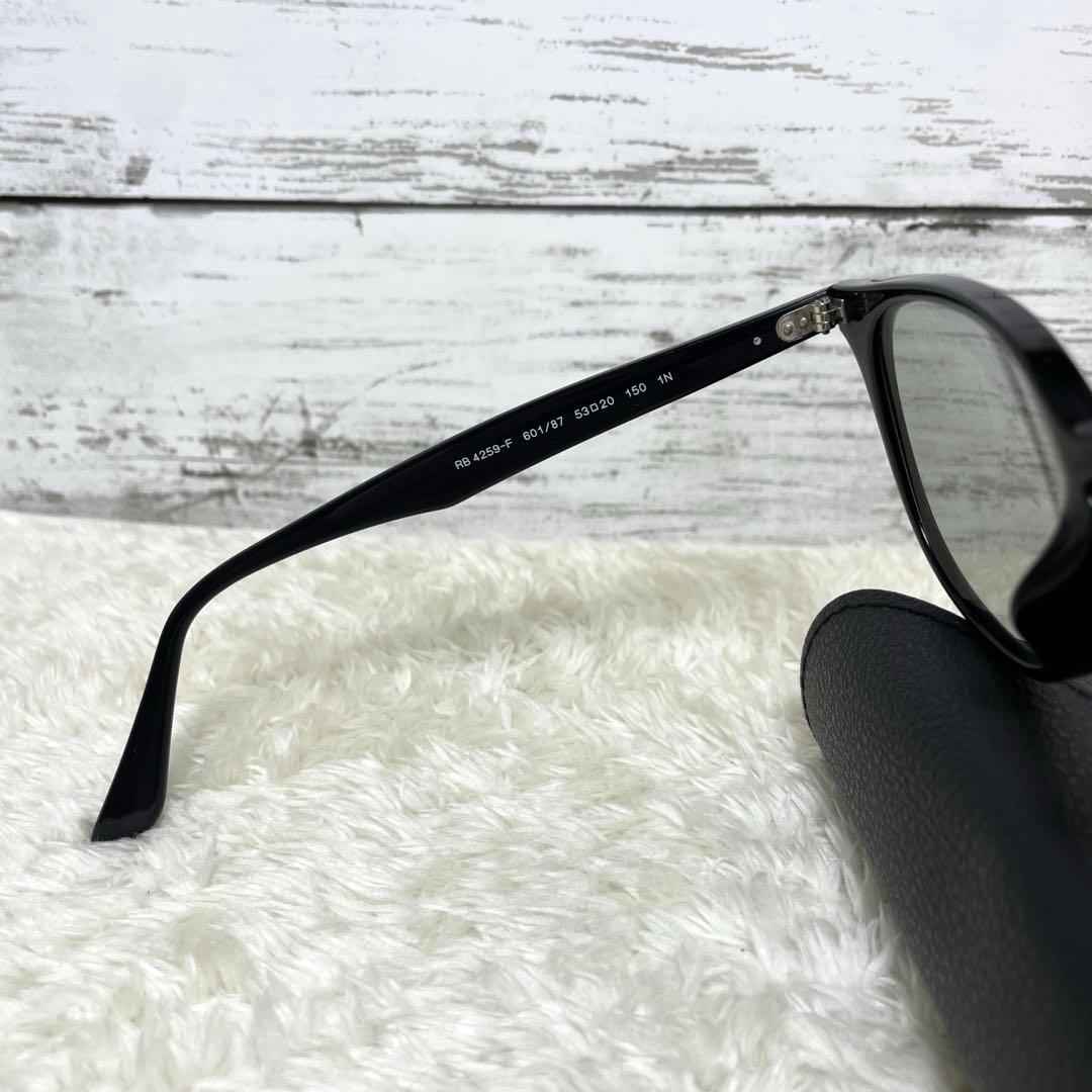 Ray Banレイバン RB4259-F ブラック　ケース、クロスセット