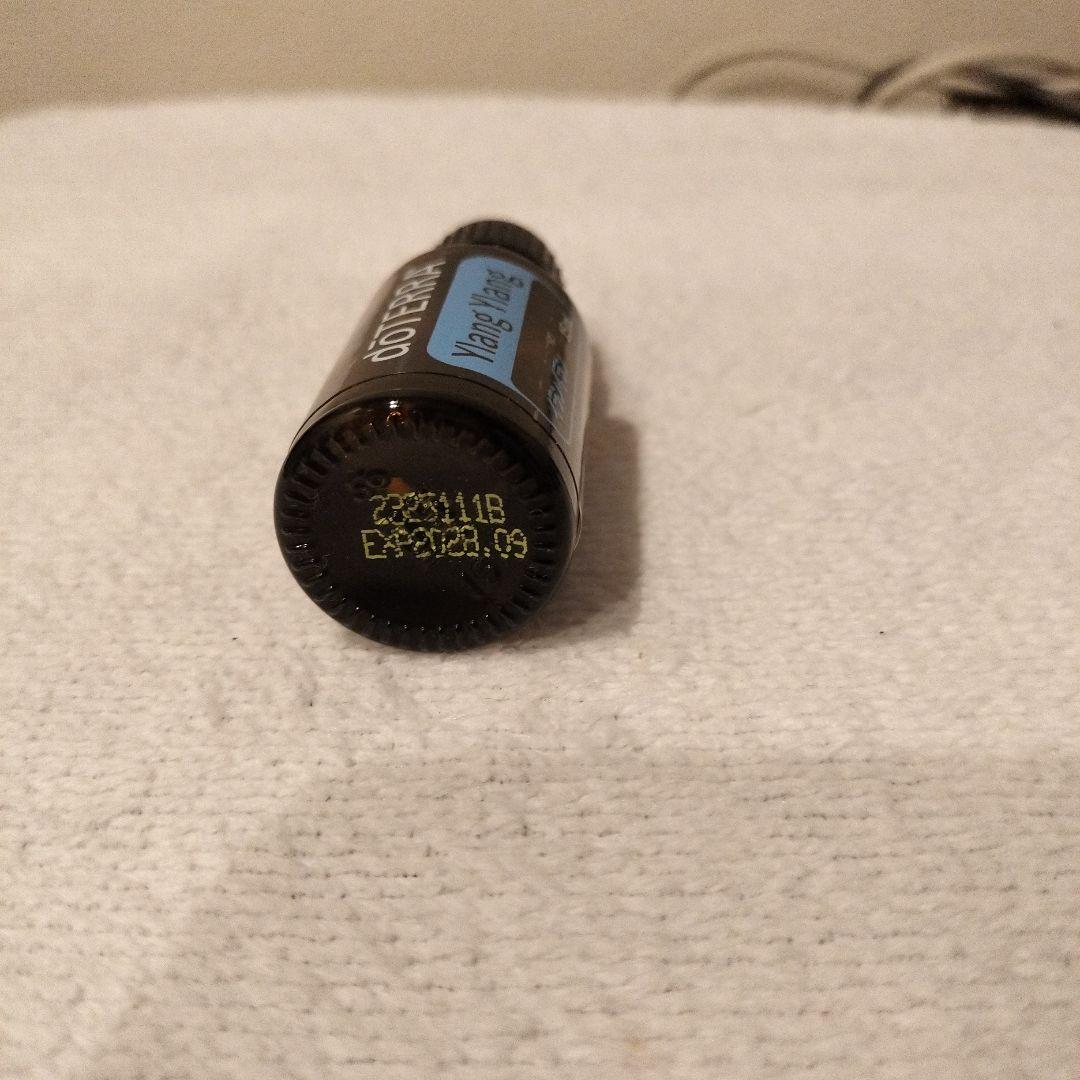 dōTERRA正規品 Ylang Ylang エッセンシャルオイル 15mL
