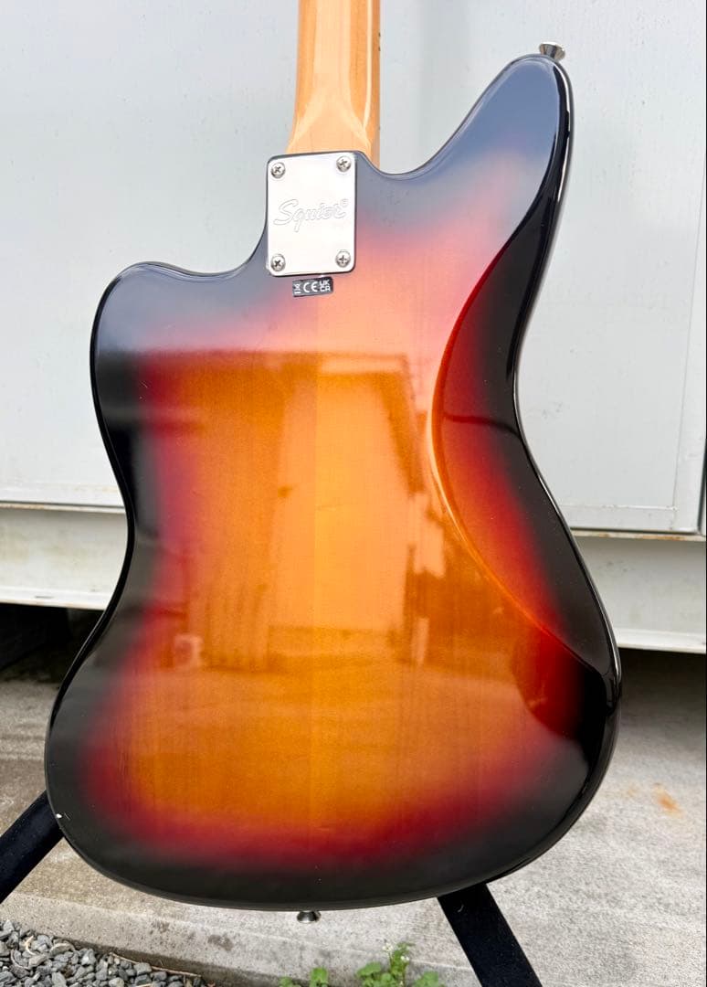 【新品】Squier Classic Vibe ’70s Jaguar