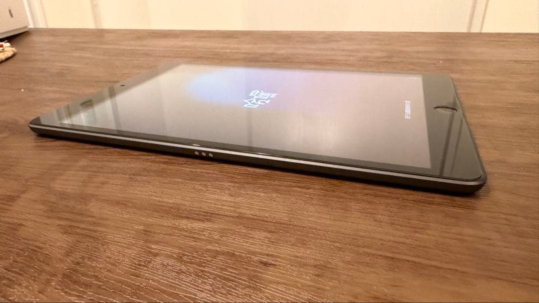 iPad 第7世代 32GB Wi-Fi A2198 フィルム付 動作良好