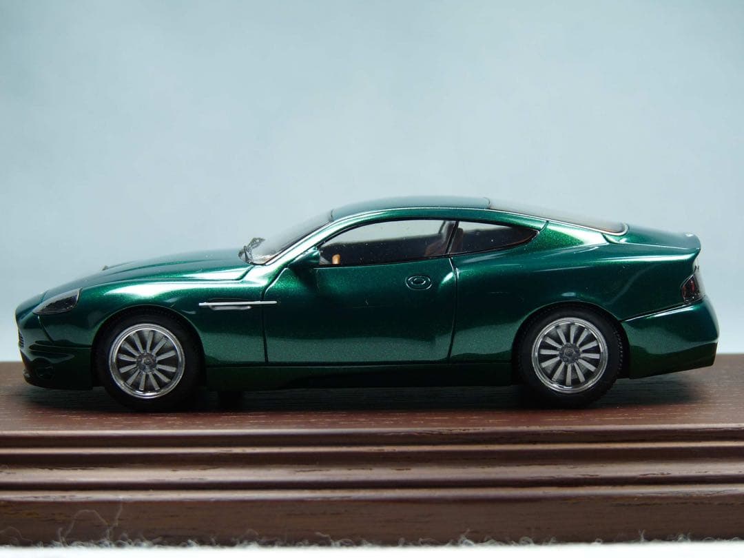 メイクアップ特注　Aston Martin プロジェクト　ヴァンテージ　1998