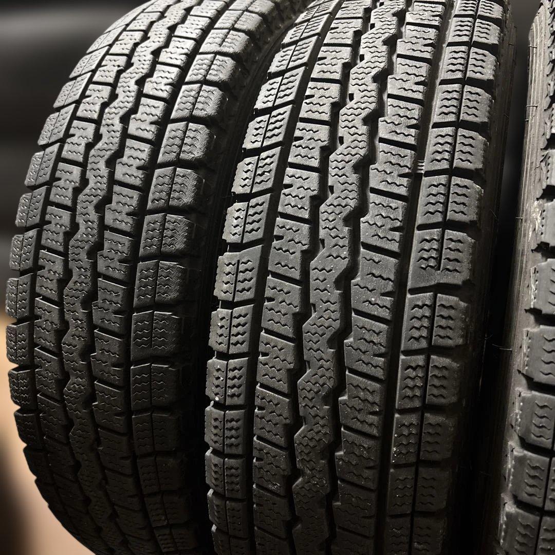 145/80R12(80/78N)ダンロップ製WINTERMAXX SV01