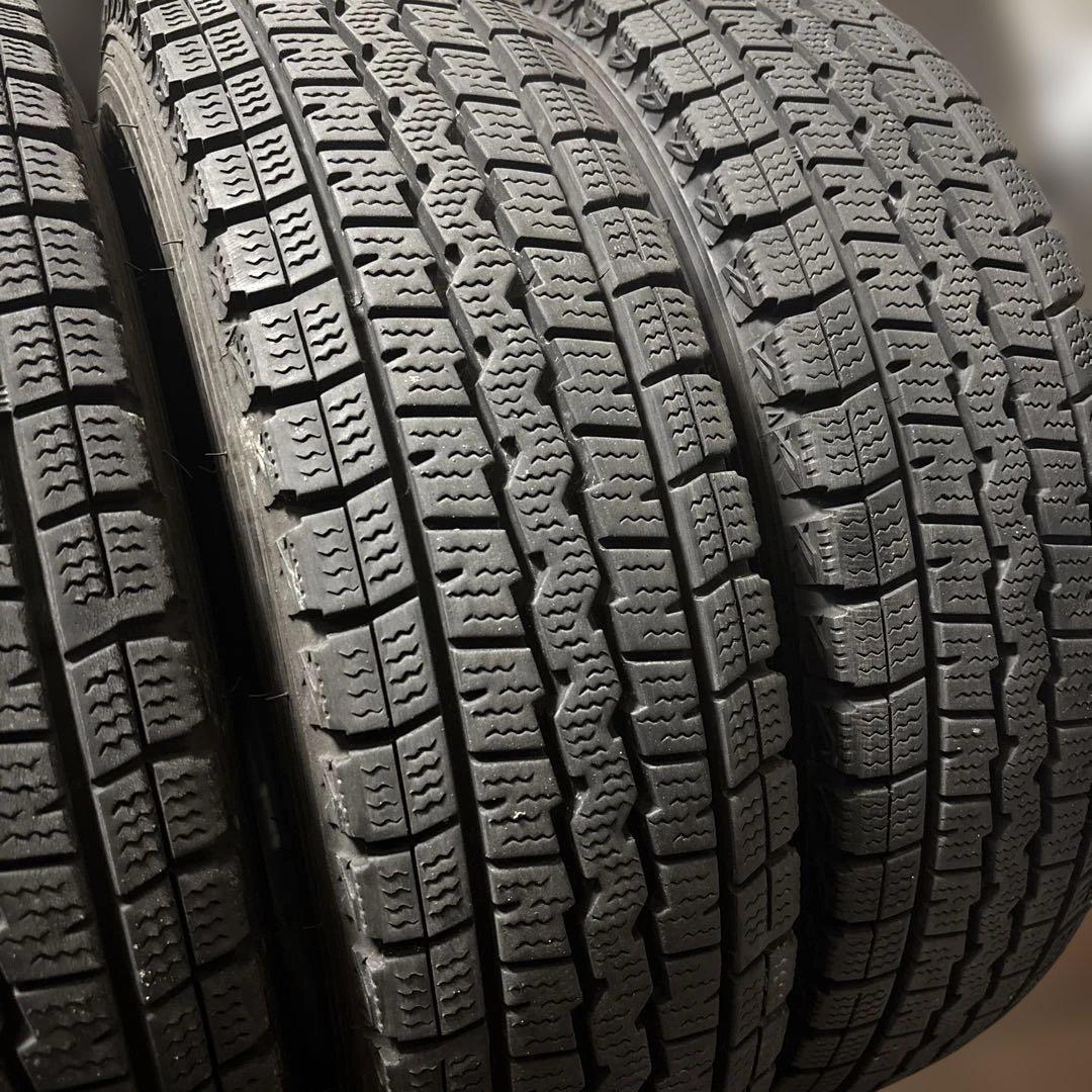 145/80R12(80/78N)ダンロップ製WINTERMAXX SV01
