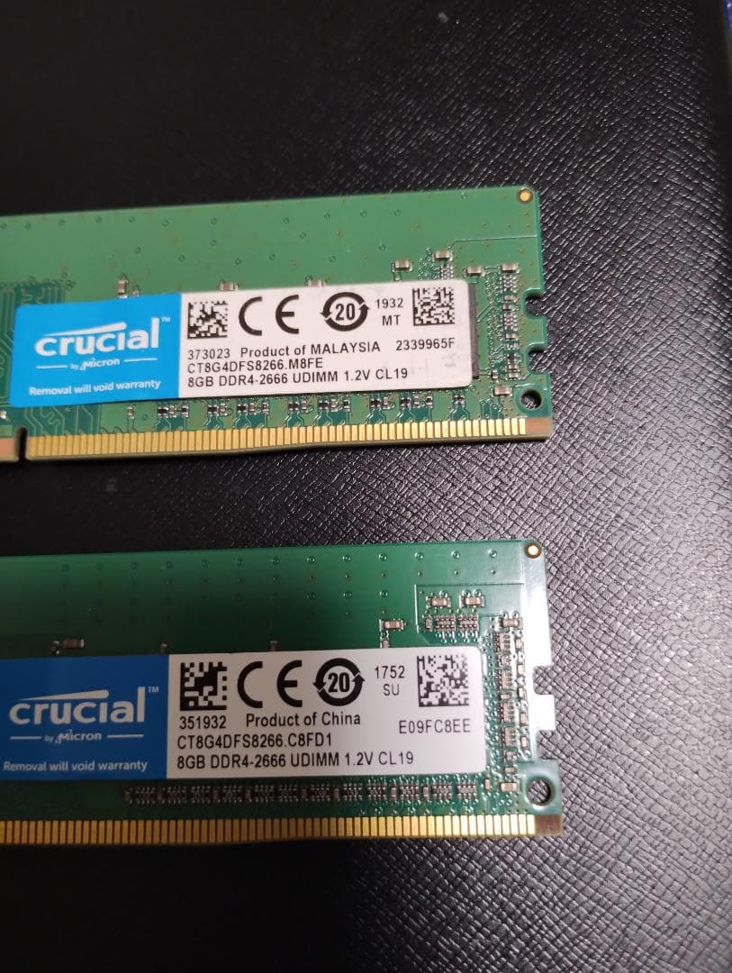 DDR4　16GB（8GB×2)Crucial 2666MHz メモリ
