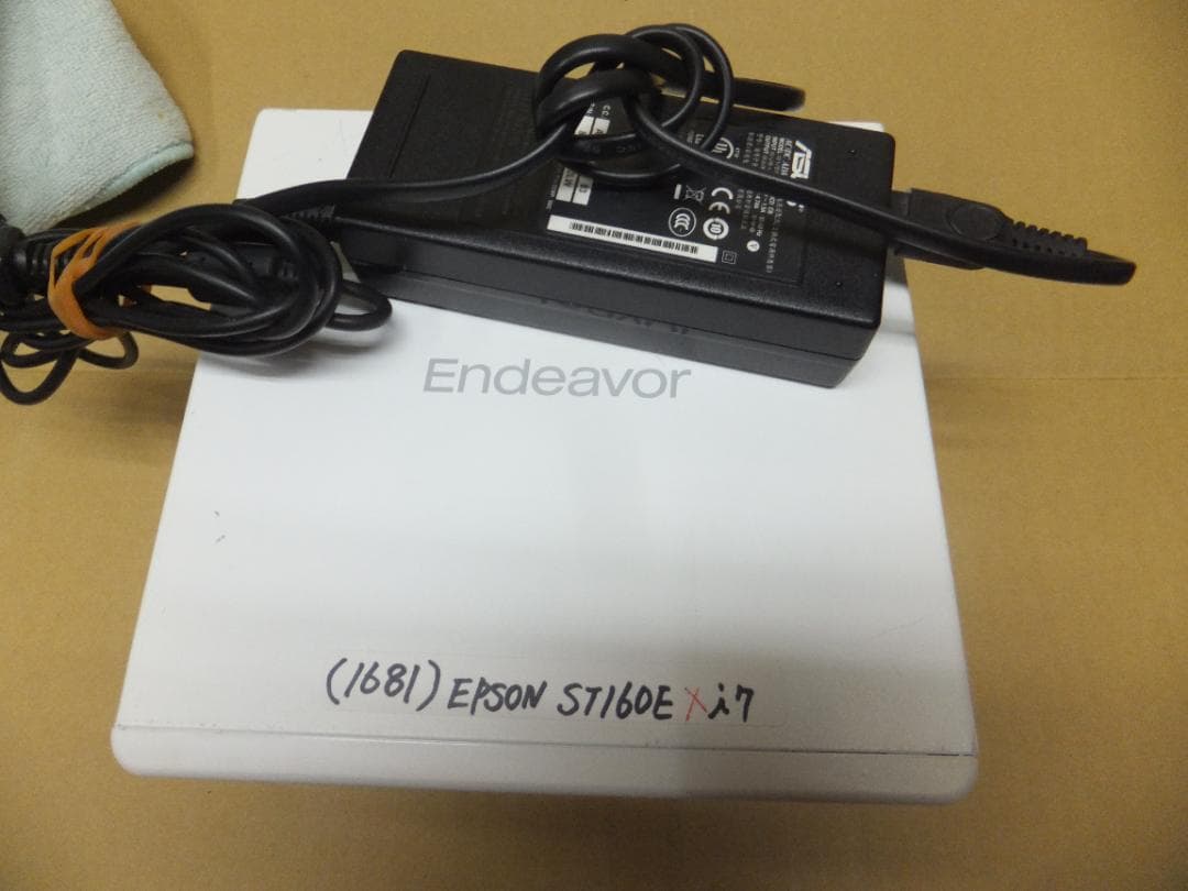 (1681）W11秒速起動SSD254GEPSON ST160-3520M 8G