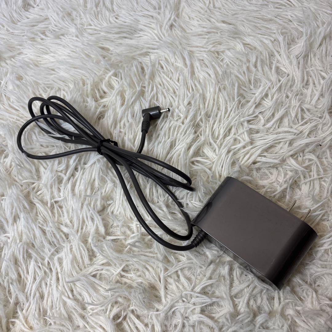 【dyson】Digital Slim Fluffy SV18 コードレス