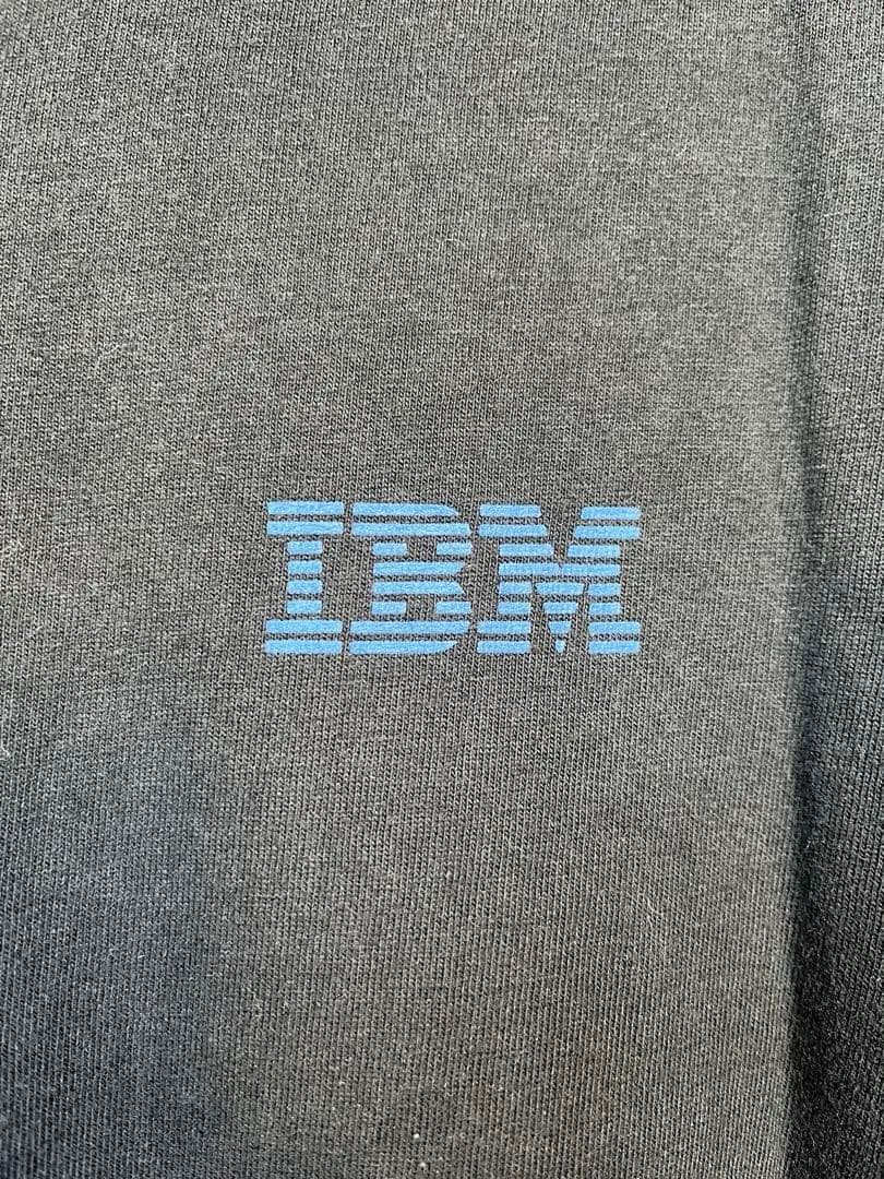 【美品】IBM Tシャツ