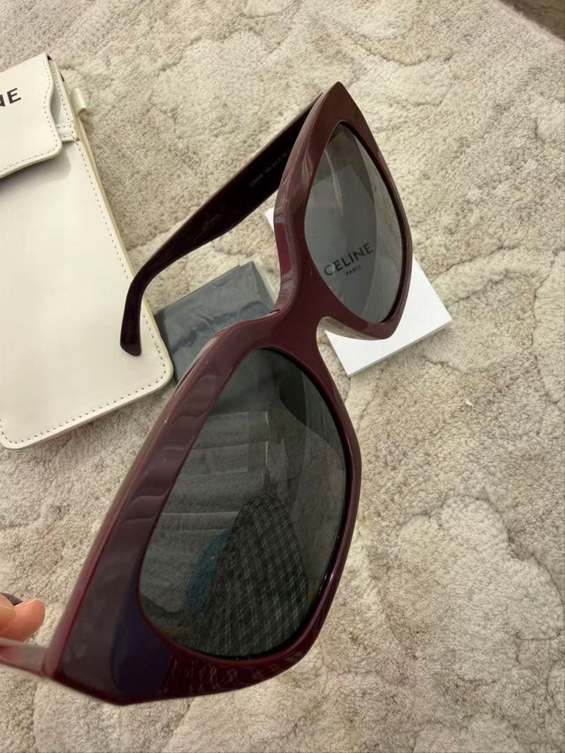CELINE バーガンディ ワインレッド　サングラス ケース付き