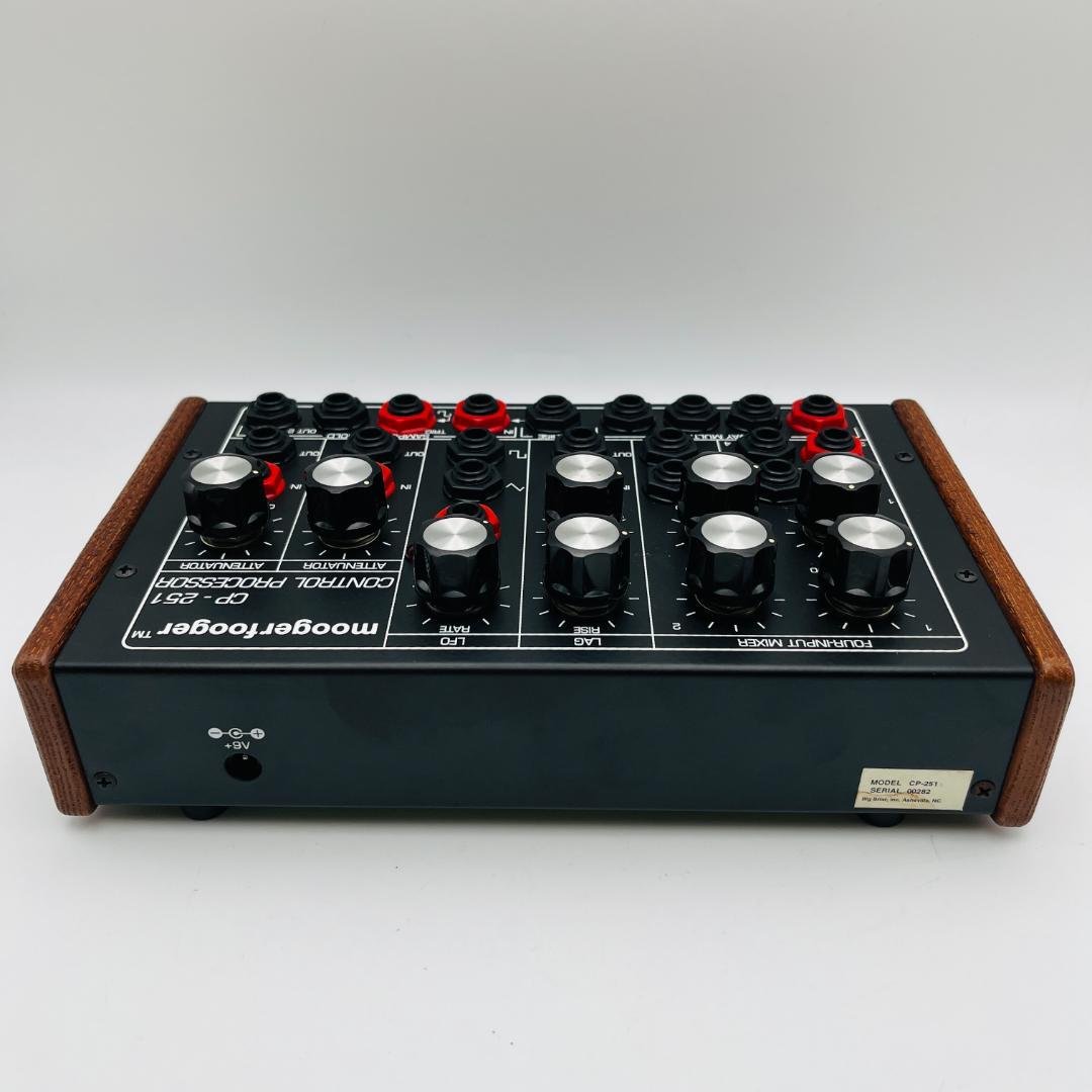 Moog Moogerfooger CP-251 モジュラーシンセサイザー