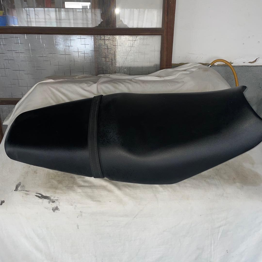 カワサキ　ZZR1400 純正シート
