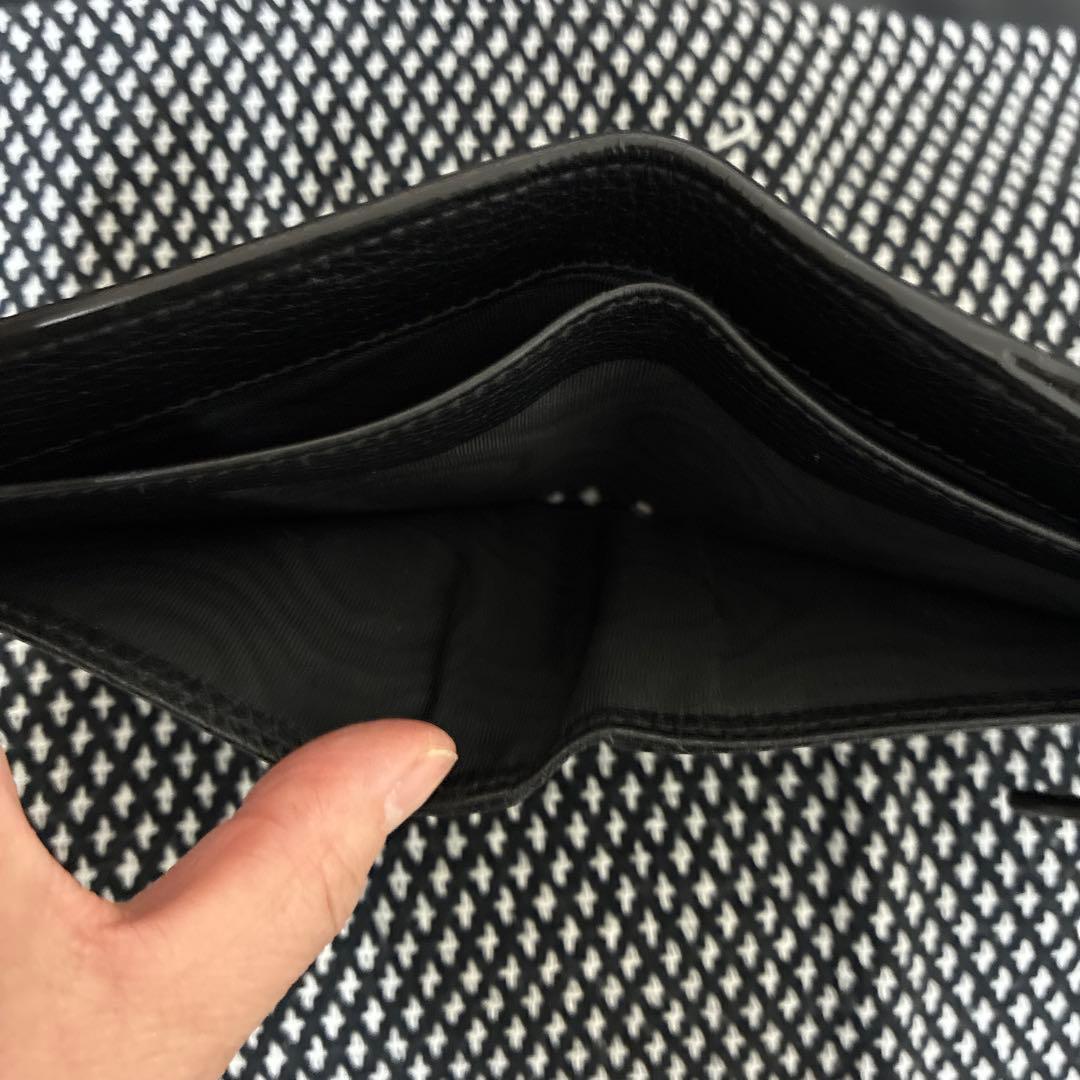 GUCCI二つ折財布