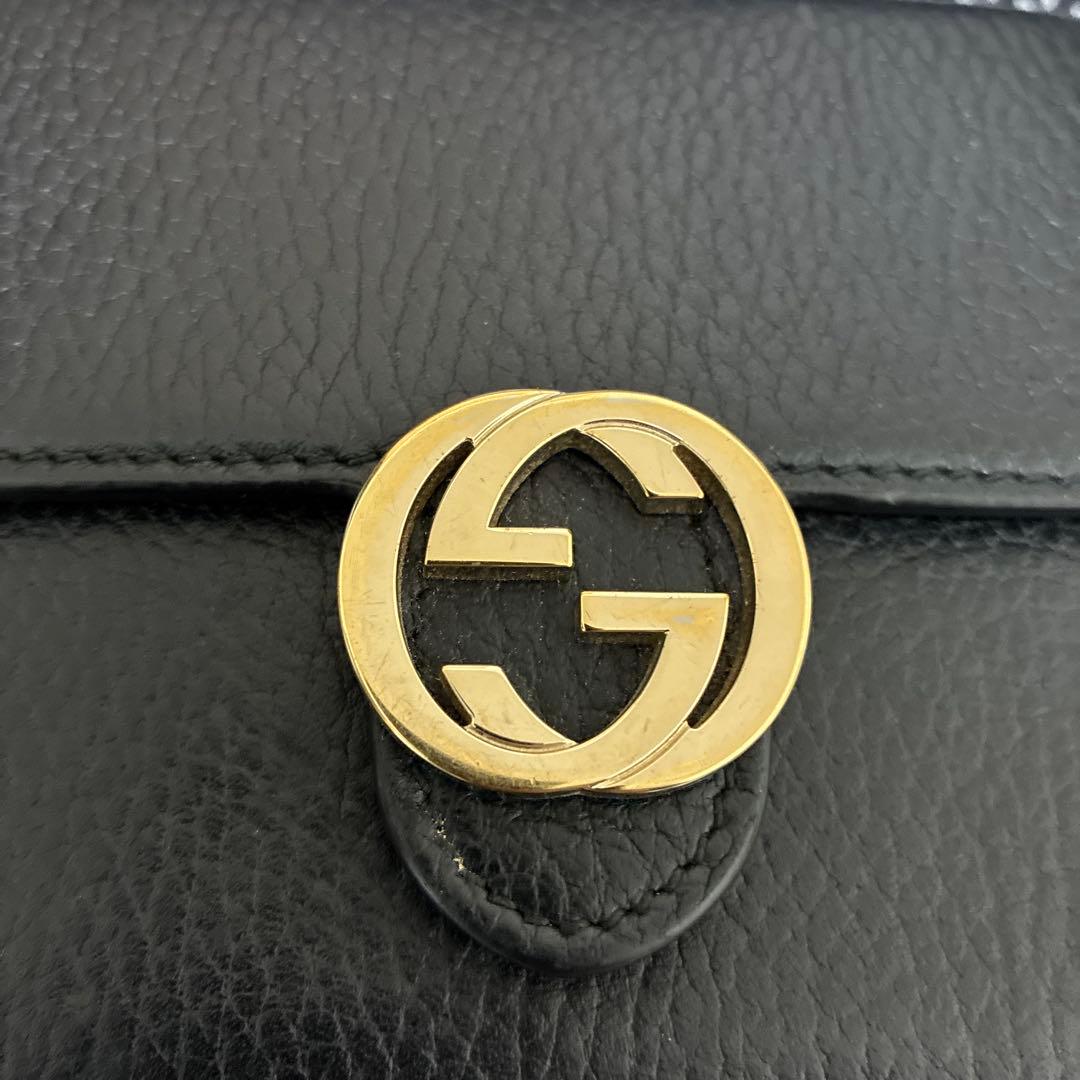 GUCCI二つ折財布