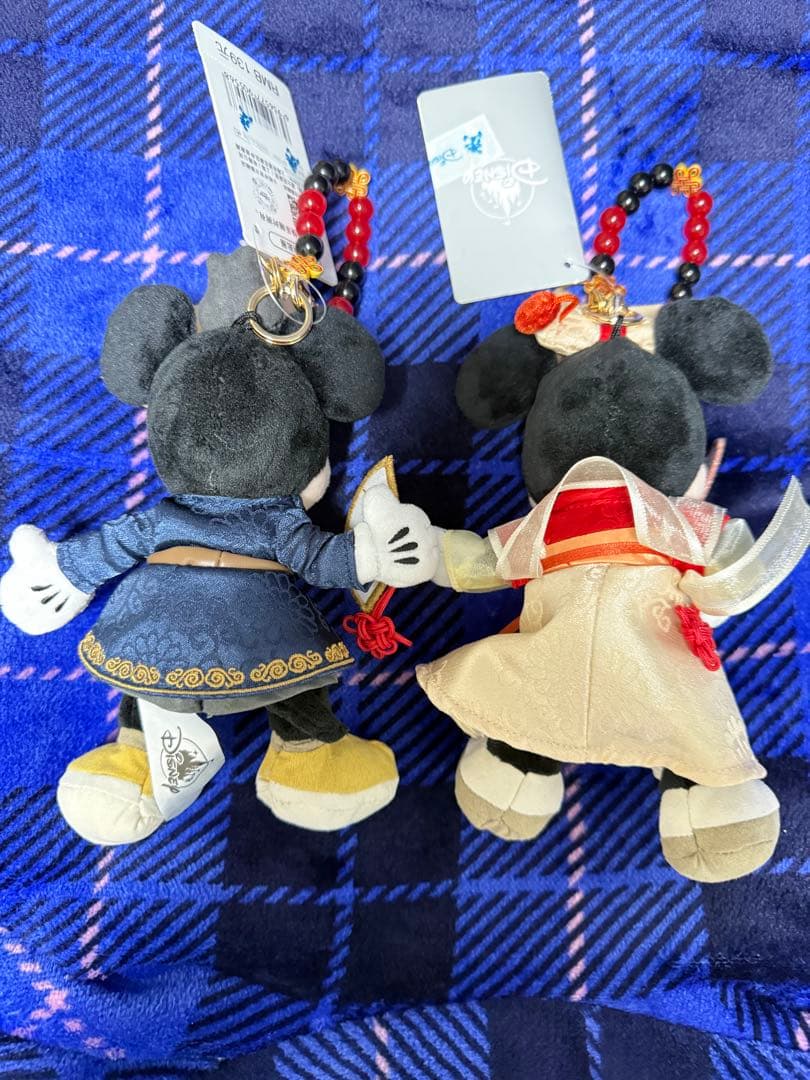 上海ディズニーストア限定　ミッキー ミニー ぬいぐるみキーホルダー