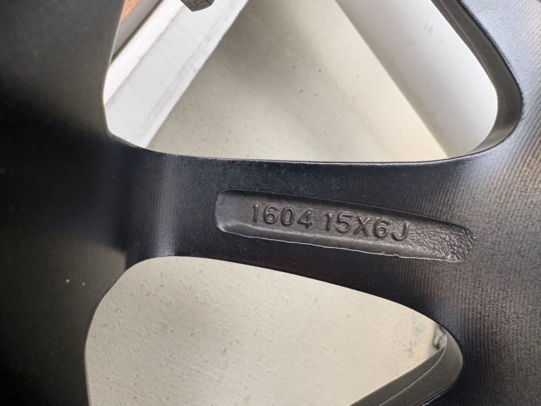 e*r様 195/65R15スタッドレス&15インチアルミホイール4本セット
