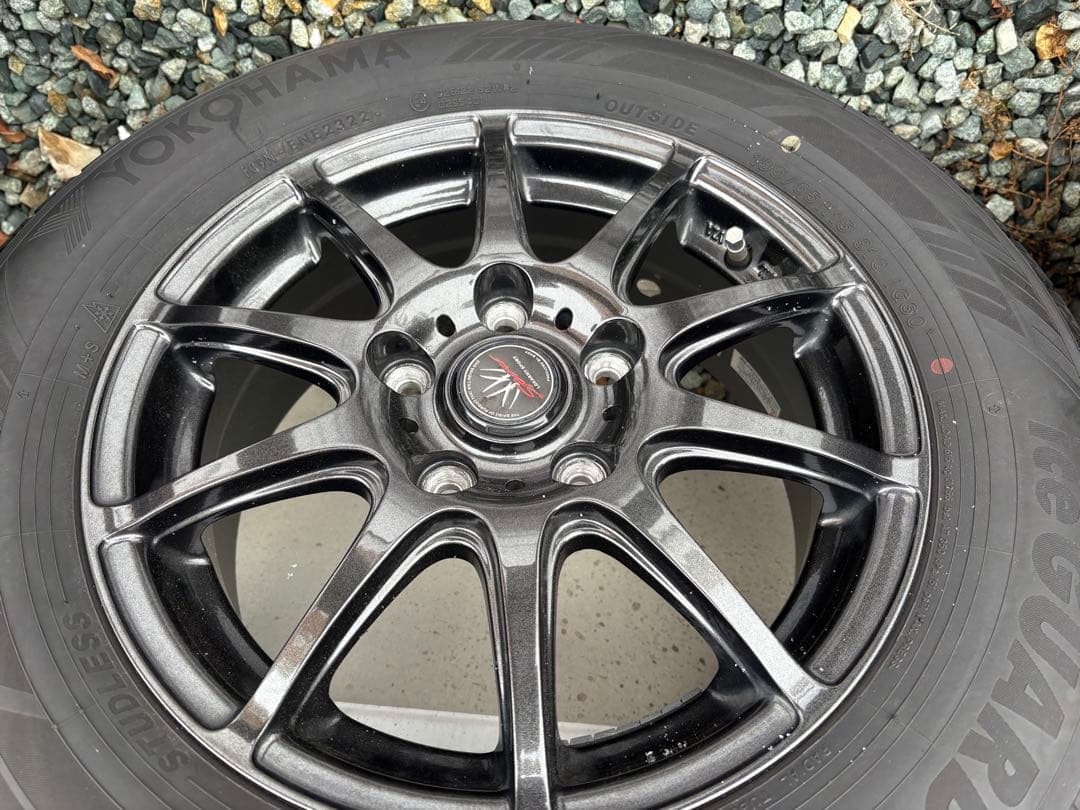 e*r様 195/65R15スタッドレス&15インチアルミホイール4本セット