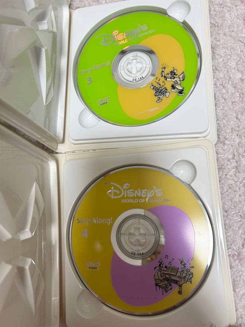 キッズ・ファミリー Disney's World of English Sing Along!