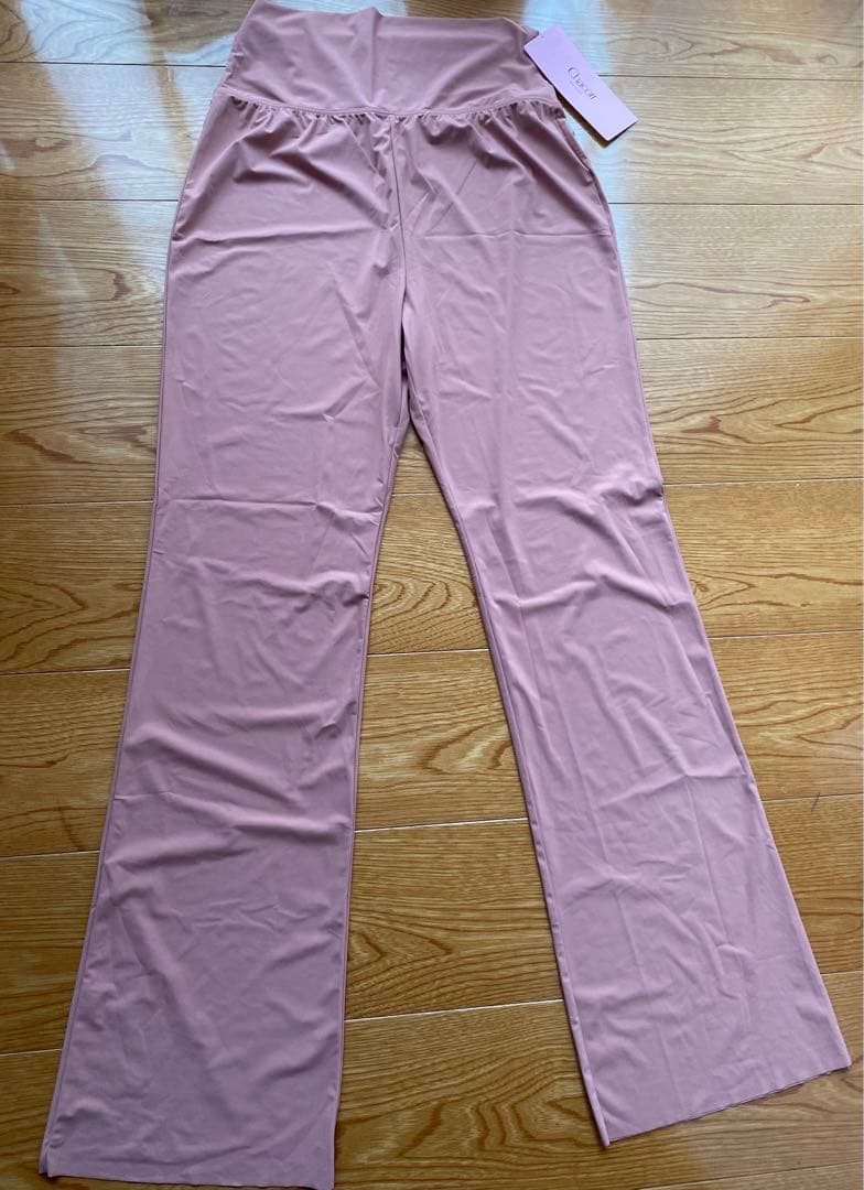 【新品タグ付き】チャコット ヨガパンツ サイズＬ