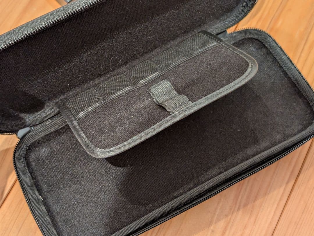 Nintendo Switch 本体 青/赤 コントローラ等おまけ付き