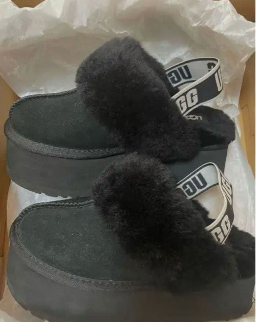 UGG アグ ムートンブーツ ブラック 美品 ショートブーツ 冬 定番 人気