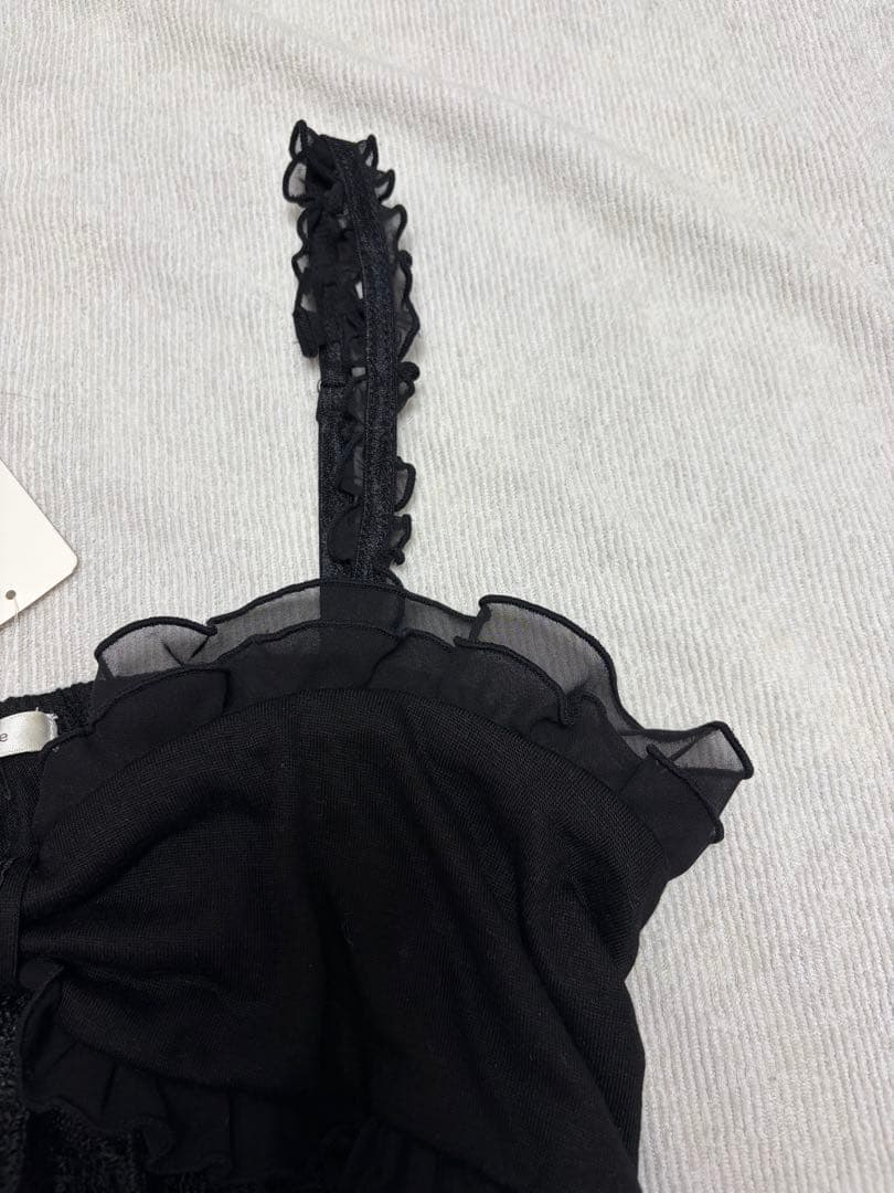 希少axes femmeリボン　レース付きフリル黒キャミソール　リズリサ姫系