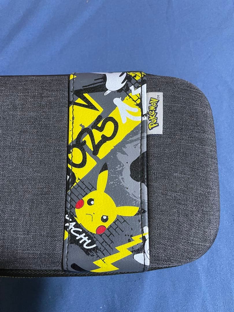 【極美品】NintendoSwitch本体+ピカチュウセット