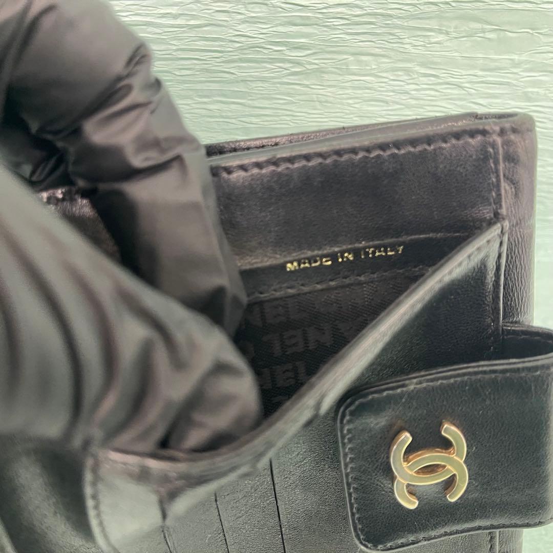 CHANEL 二つ折り財布 ココマーク 型押レザー コンパクトウォレット