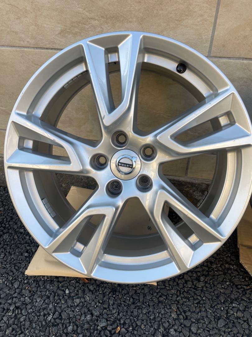 ボルボv90純正ホイール18インチ 7.5J