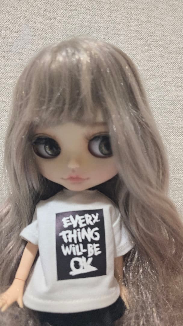 Icy doll アイシードール シルバー髪の人形 ストライプ靴下付き