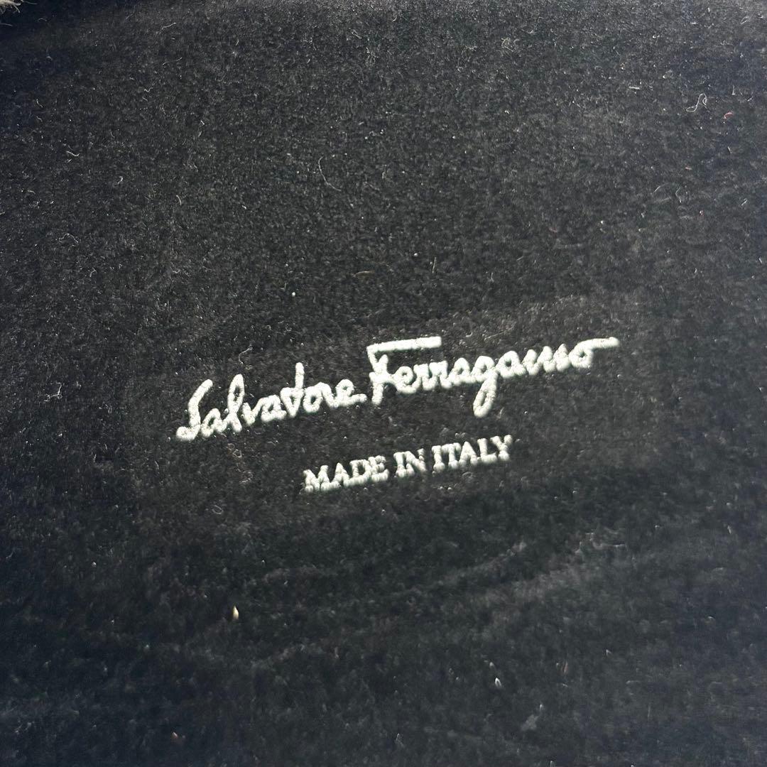 Ferragamo ガンチーニ クリア リムレス サングラス 1053